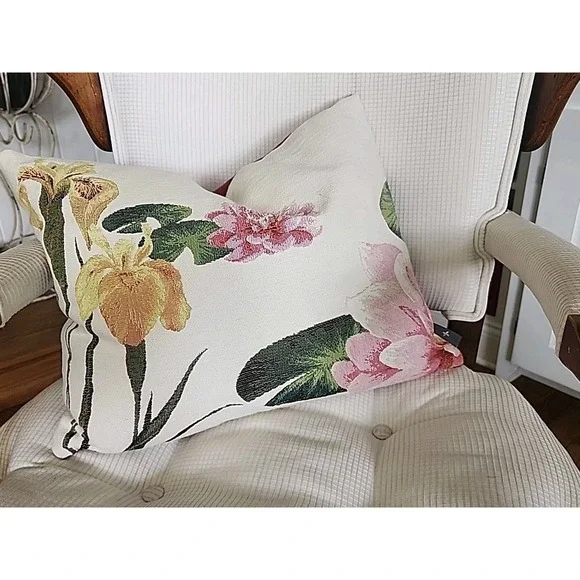 FRENCH Tapestry Cushion/ Pillow Giverny Iris and Nymphea/Waterlily ART de‎ LYS - Picture 2 of 12